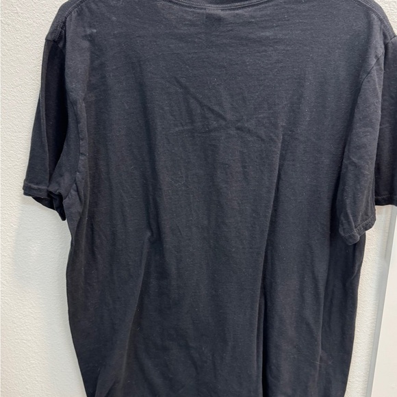 Black Graphic Tee - Beer Never Broke My Heart - Picture 5 of 5